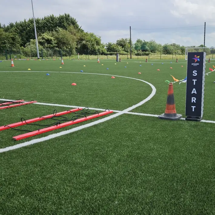 skis start of the race