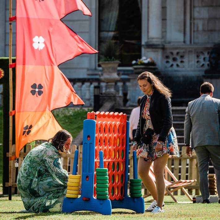 giant connect 4 corporate summer event activity