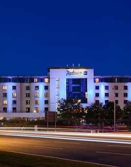 radisson blu dublin airport exterior at night