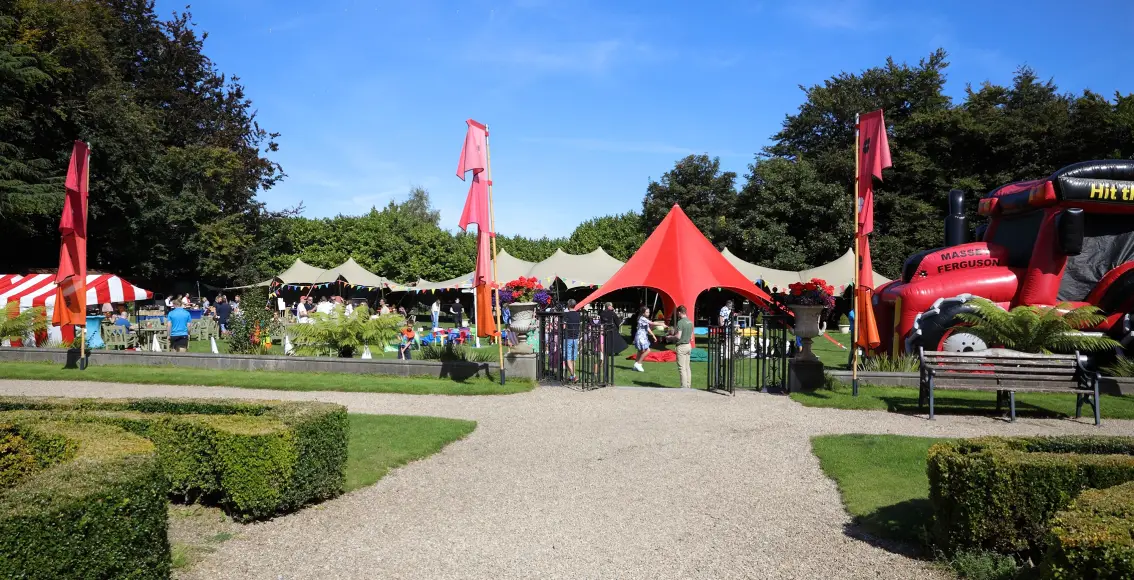 Corporate team building Dynamic Events Ireland in Belfast Northern Ireland