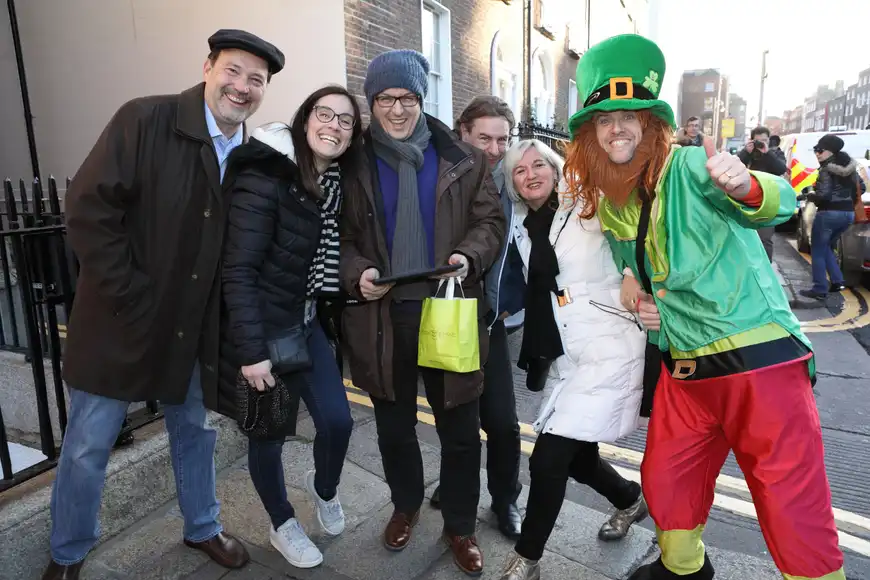 meet the city dublin corporate team building treasure hunt