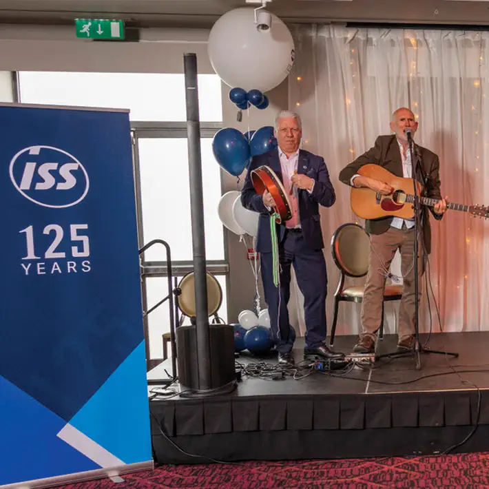 singer and bodhran player at corporate event in Dublin Ireland