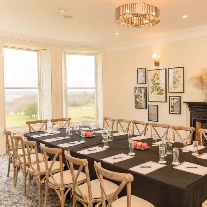 Plan your team building activities at Glasson Lakehouse Reid Boardroom | Dynamic Events