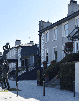 sandymount hotel aerial view