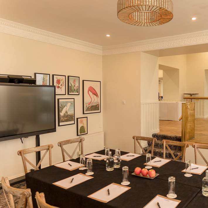 Plan your team building activities at Glasson Lakehouse Boardrooom | Dynamic Events