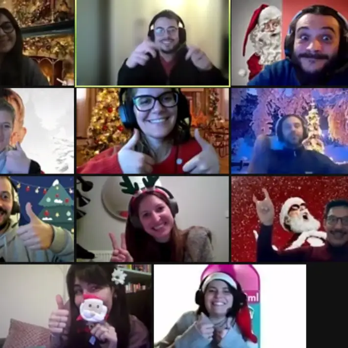 Virtual Game people smiling