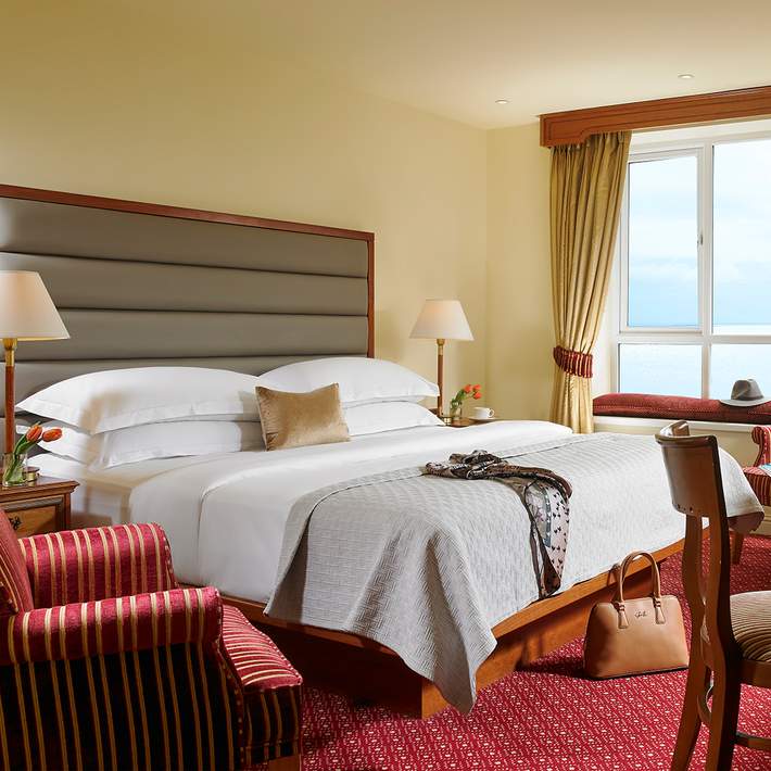 Plan your corporate team-building event at Galway Bay Hotel | Dynamic Events