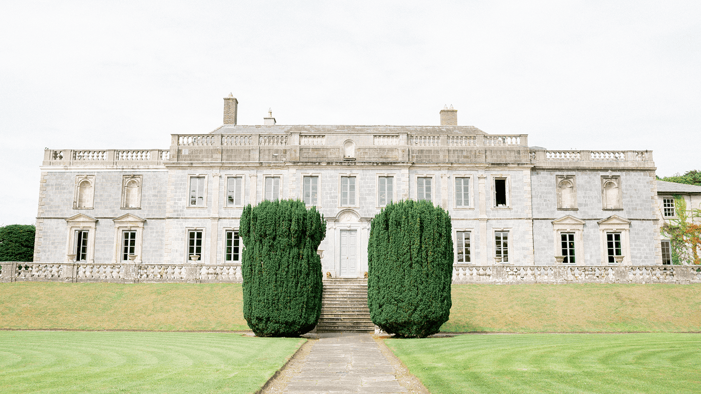 Plan your corporate team-building event at Gloster House & Gardens | Dynamic Events