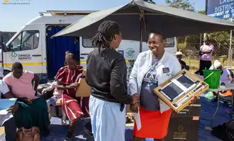 Receiving the student Buddy