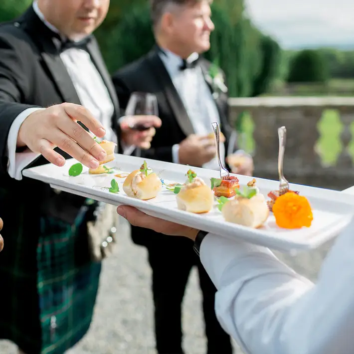 Plan your corporate team-building event at Gloster House & Gardens | Dynamic Events