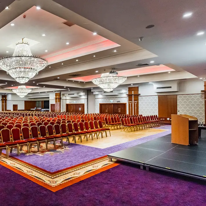 knightsbrook conference room