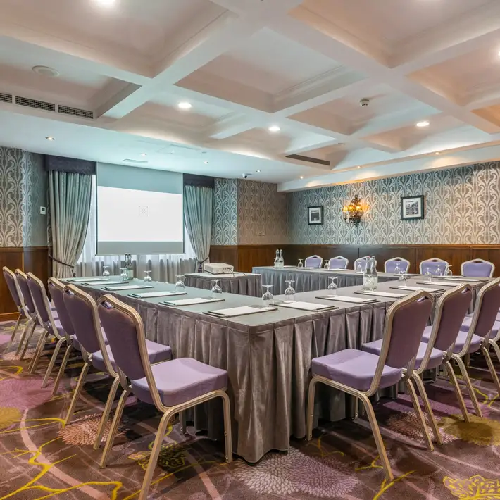 Plan your corporate team-building event at Clontarf Castle Hotel | Dynamic Events