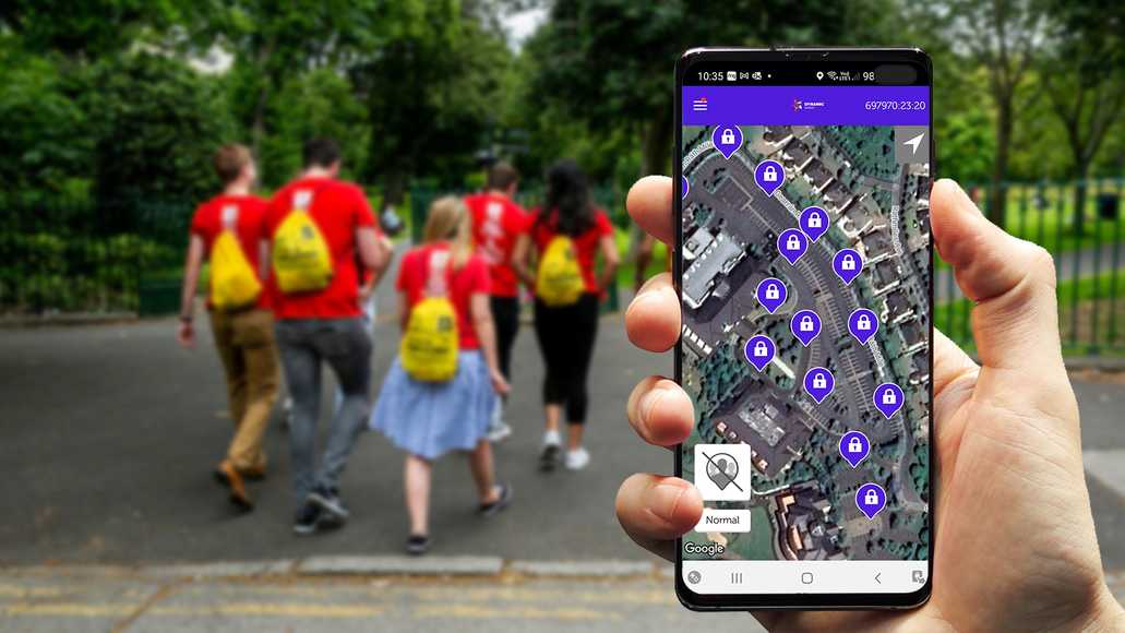 Digital treasure hunt team building challenge in Mullingar town centre