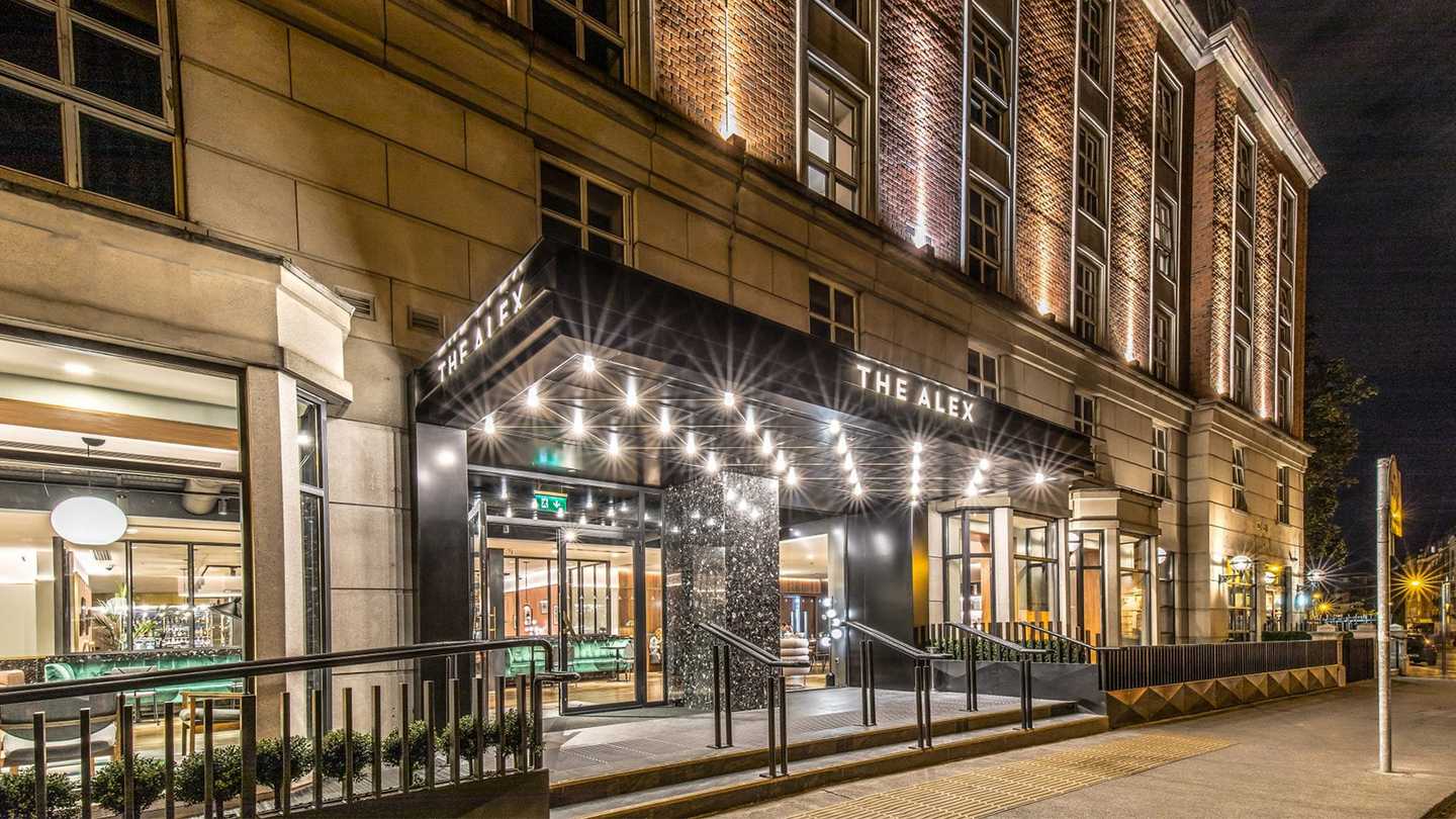 Corporate team-building events at the The Alex | Dynamic Events