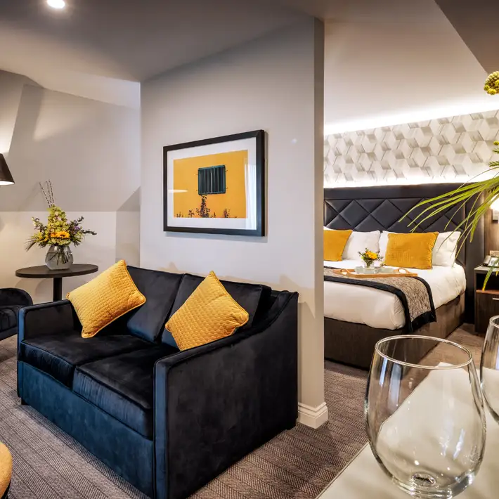 Plan your Corporate Team Building Event with Camden Court Hotel | Dynamic Events