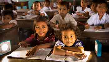 Children with their SolarBuddies