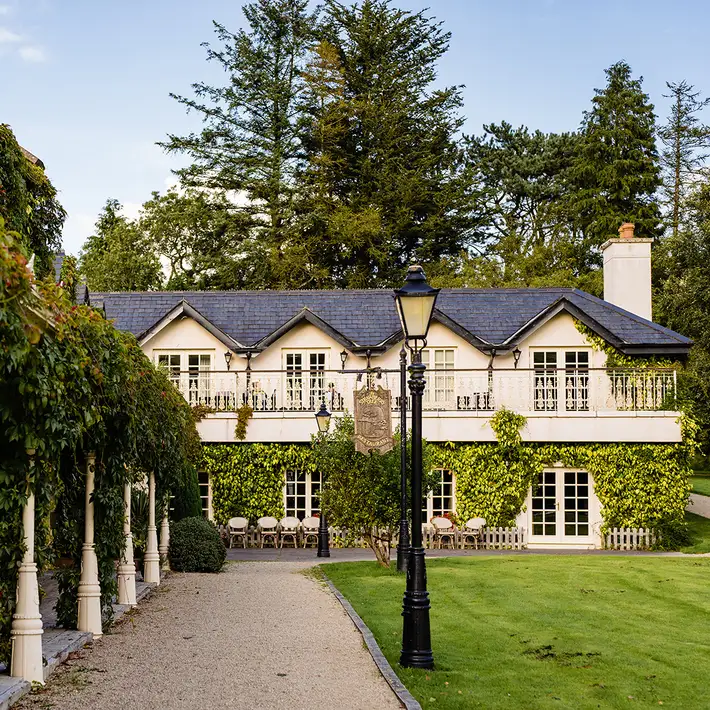 Plan your Corporate Team-Building at BrookLodge & Macreddin Village | Dynamic Events