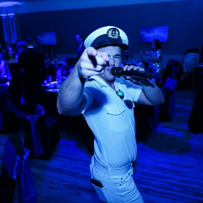 Interactive live entertainment at a Dublin corporate gala dinner and awards night with themed performer.