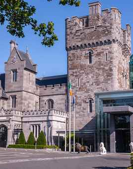 Plan your corporate team-building event at Clontarf Castle Hotel | Dynamic Events