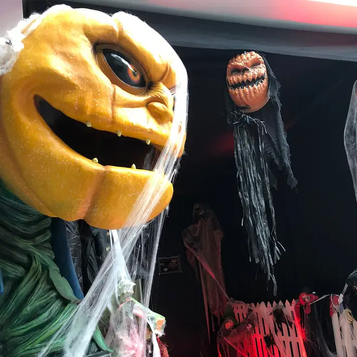 halloween decorations for corporate event