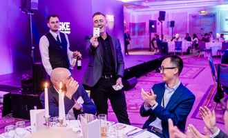 Evening Entertainment magician at corporate event