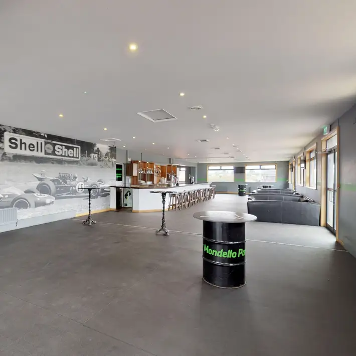 Long view on the bar 