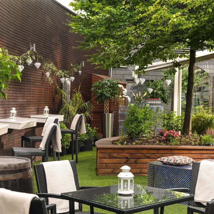 Private garden space at the Strand Hotel Limerick, perfect for breakout sessions and casual team gatherings