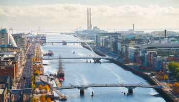 outdoor team building event dublin