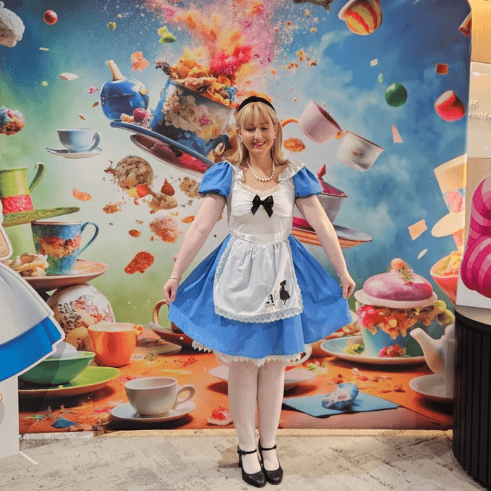 alice posing