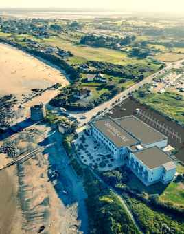 The Shoreline Hotel Exterior 