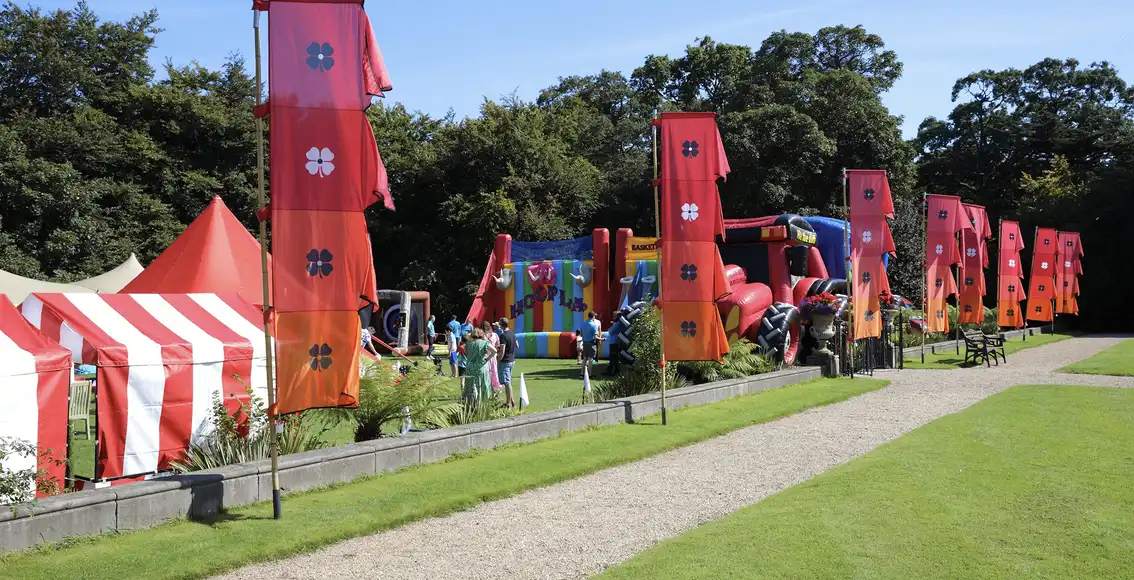 Corporate team building Dynamic Events Ireland in Belfast Northern Ireland